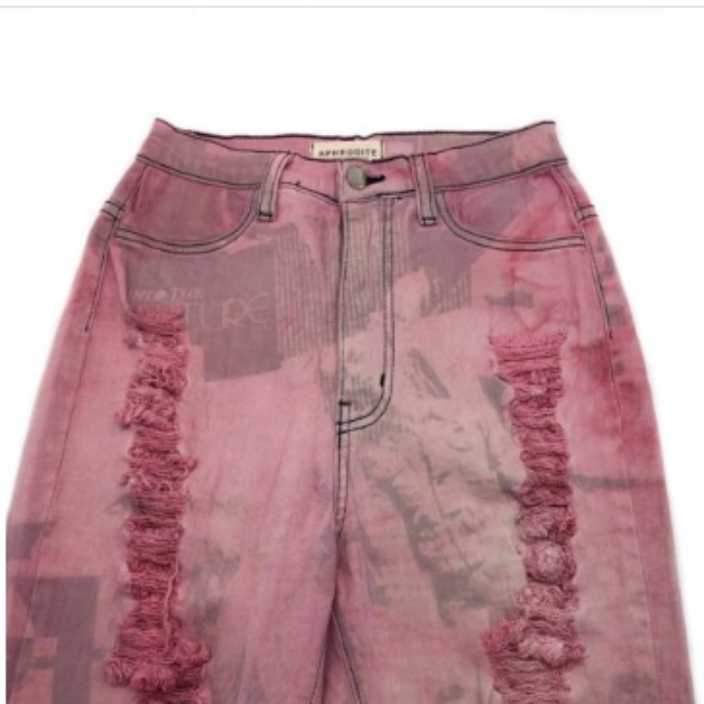 Aphrodite Jeans 9 Pink High Rise Newsprint Destroy